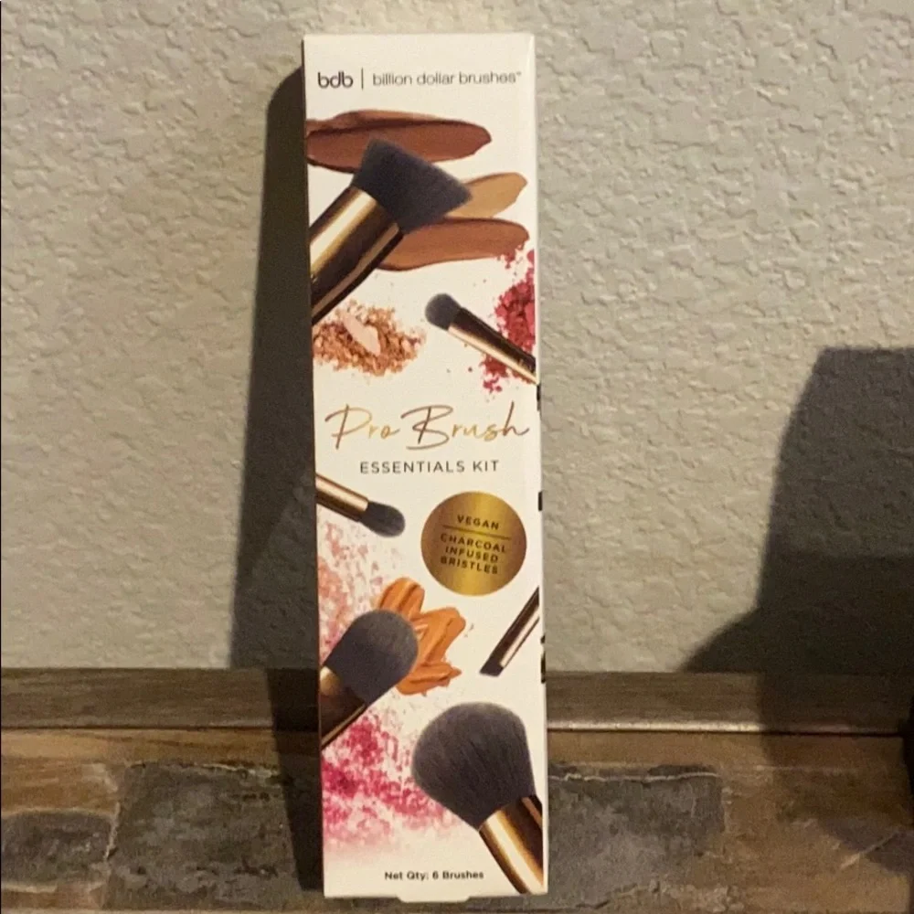 Billion dollar brushes pro brush kit NIB